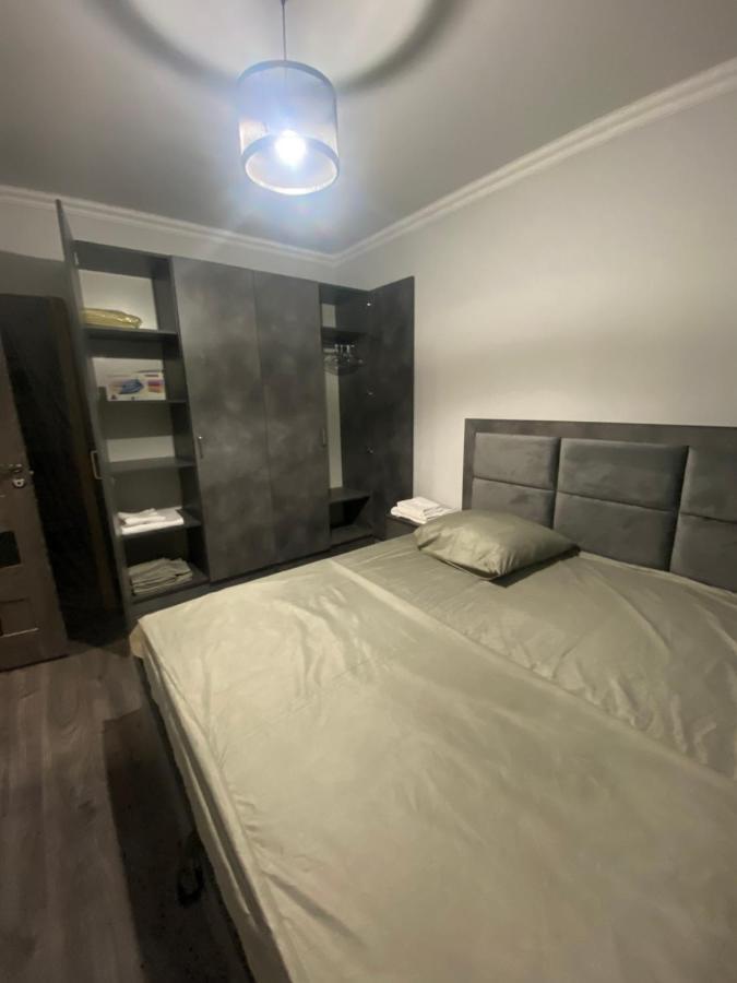 2 Cosy Apartment In Townhouse Near Airport Evn Geghanist  Buitenkant foto